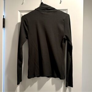Women’s army green cotton turtle neck- size medium